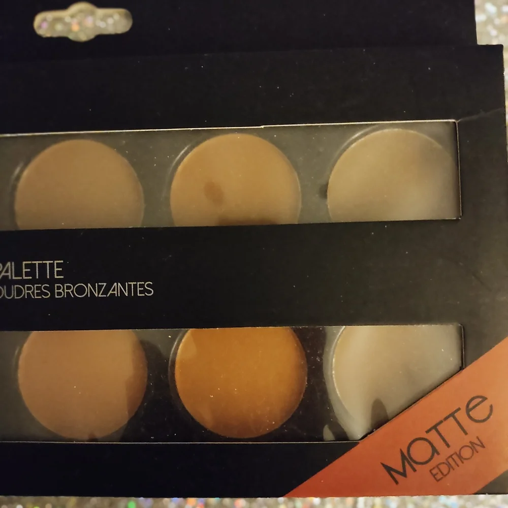 Pro Artist Bronzer Palette